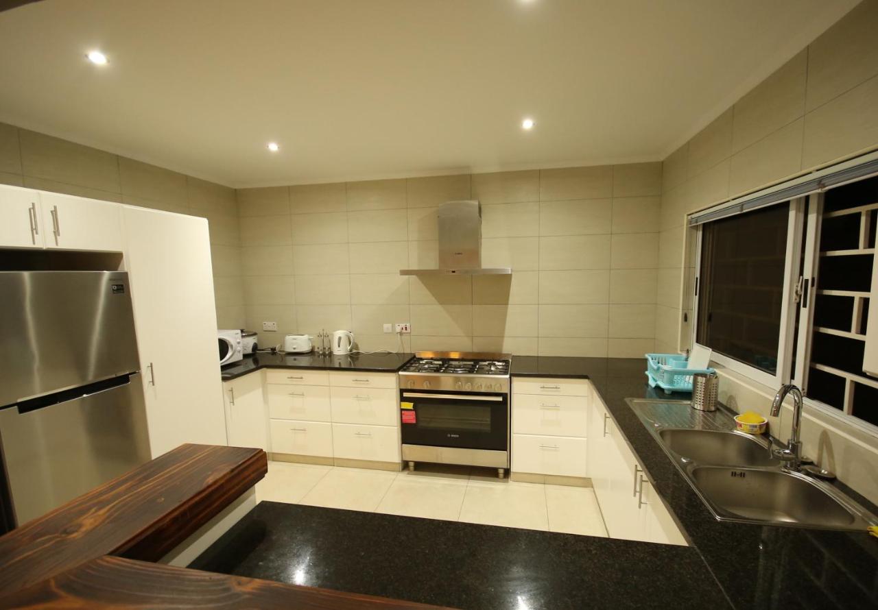 Riverside Residence - Beau Vallon Бо Валон Екстериор снимка
