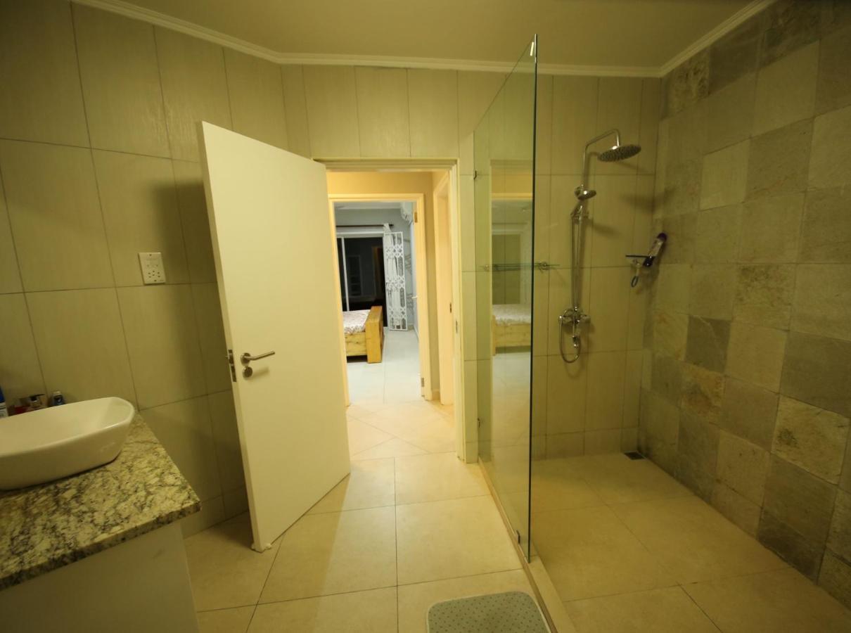 Riverside Residence - Beau Vallon Бо Валон Екстериор снимка