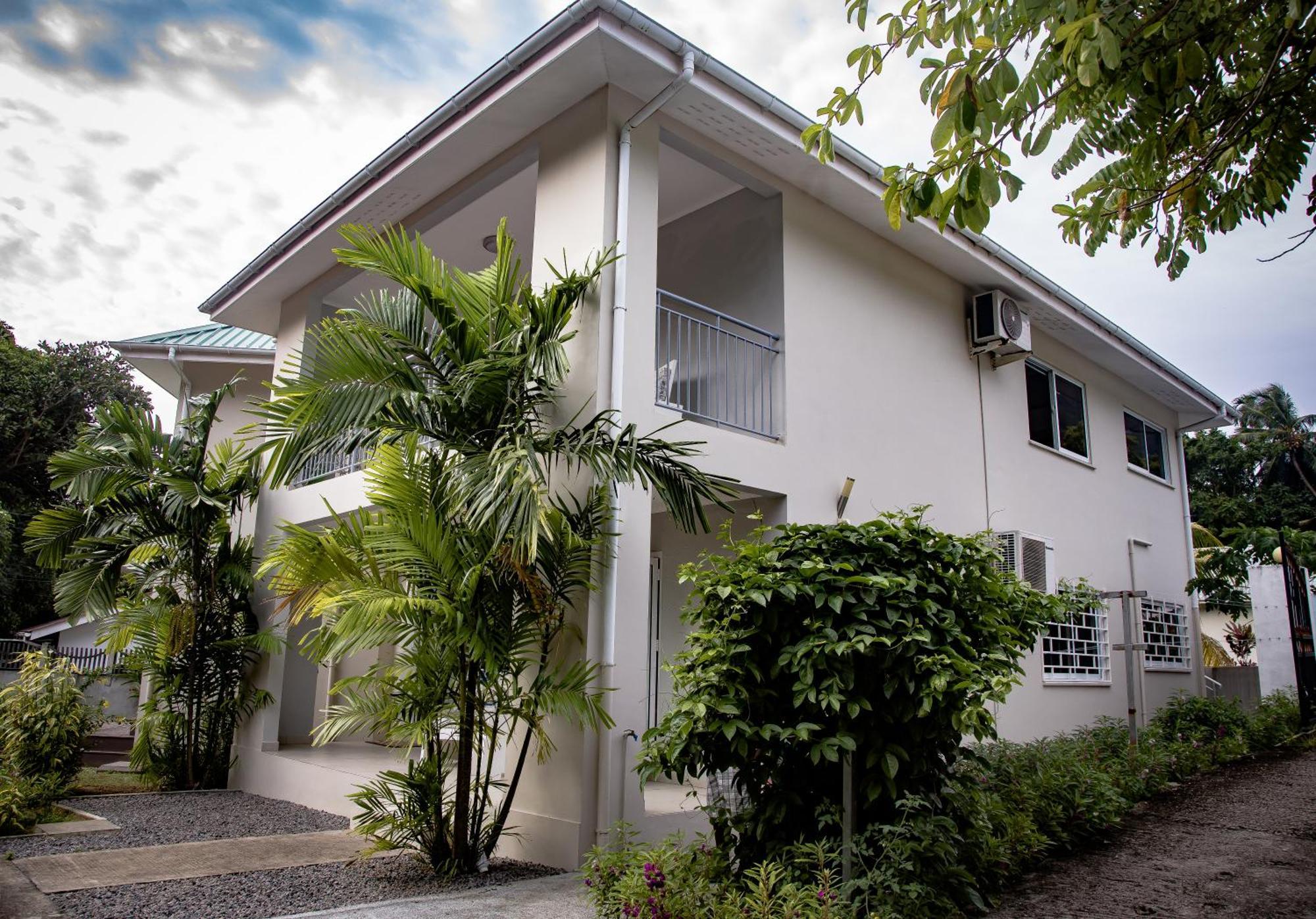 Riverside Residence - Beau Vallon Бо Валон Екстериор снимка