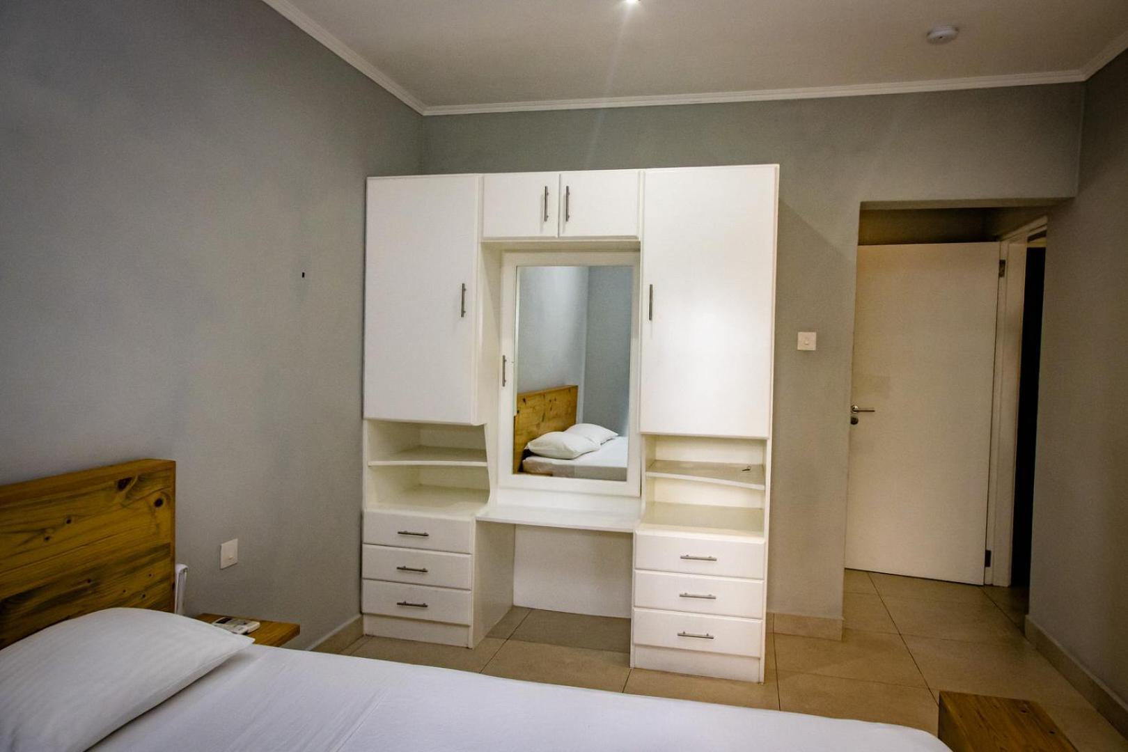 Riverside Residence - Beau Vallon Бо Валон Екстериор снимка