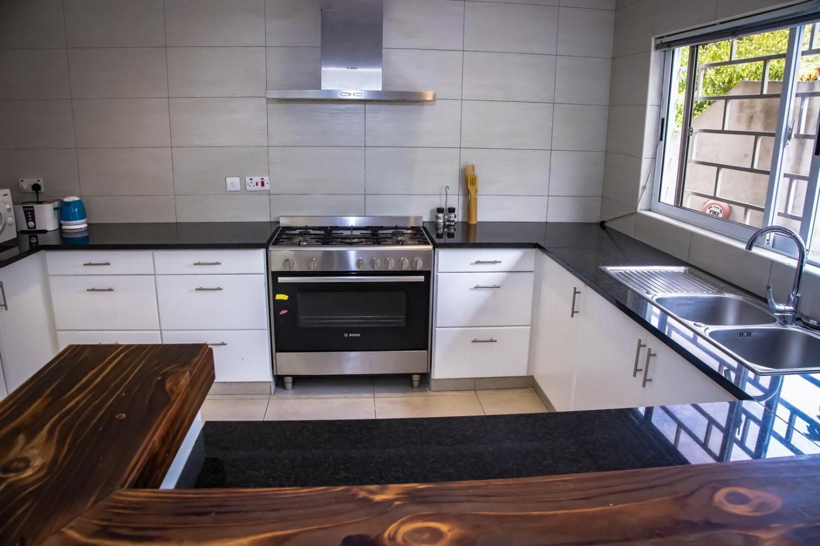 Riverside Residence - Beau Vallon Бо Валон Екстериор снимка