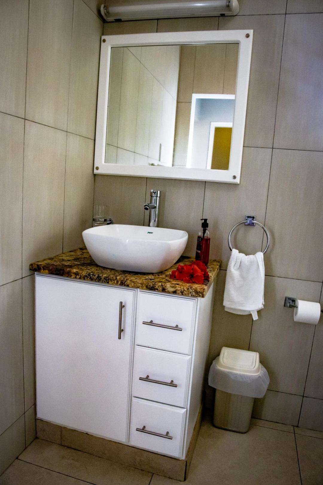 Riverside Residence - Beau Vallon Бо Валон Екстериор снимка