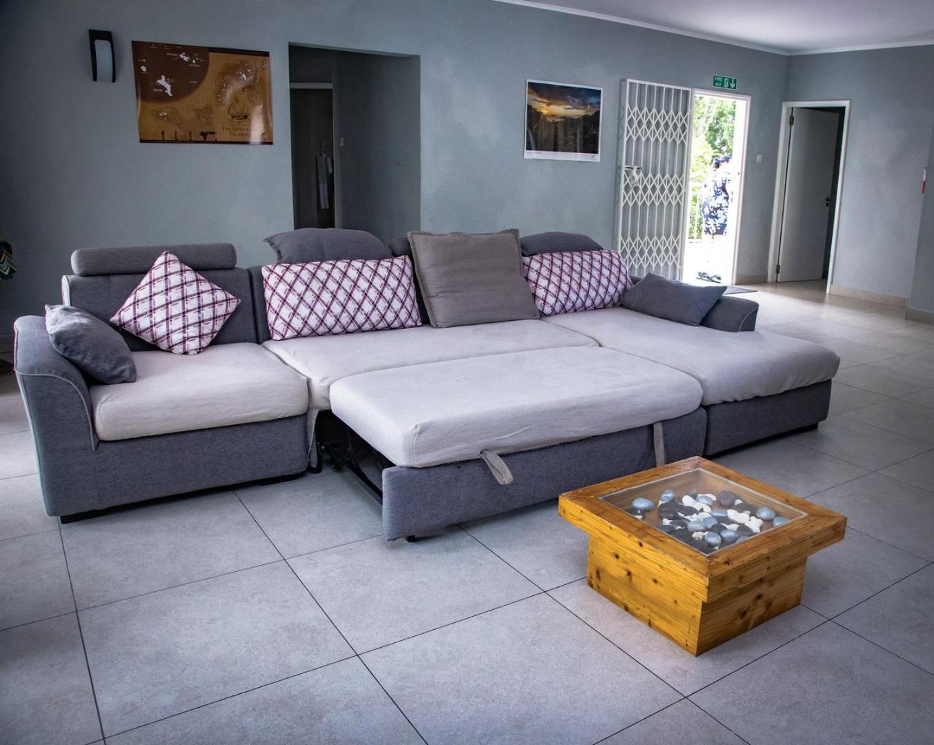 Riverside Residence - Beau Vallon Бо Валон Екстериор снимка