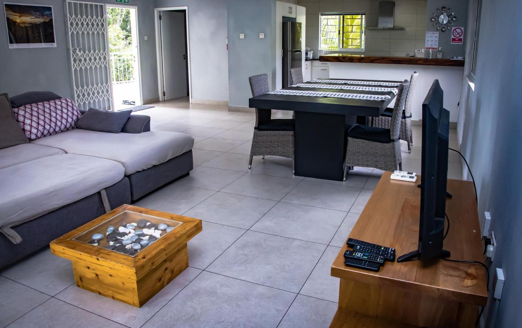 Riverside Residence - Beau Vallon Бо Валон Екстериор снимка